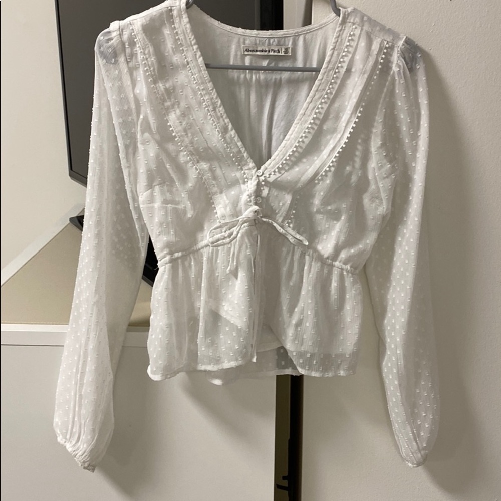Abercrombie & Fitch White Long Sleeve Top